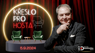 🪑 KŘESLO PRO HOSTA: V HLAVĚ VTIP, V RUCE TUŽKA
